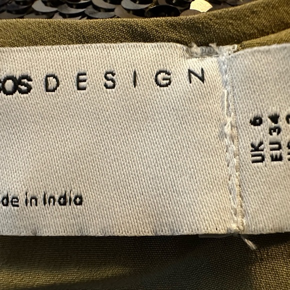 ASOS Sequin Batwing Sleeve Mini Shift Dress with belt. Size 2 - Picture 6 of 11